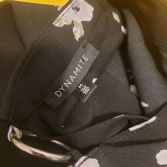 2/$20 Vintage Dynamite black flower button down shirt - Picture 4 of 4